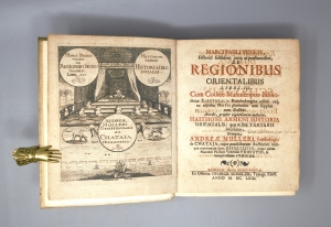 Los 70 - Orientalische Historie - Sammelband aus 3 lateinischen Schriften. Meist Berlin, verschiedene Verlage, 1671. - Orientalische und Chinesische Bräuche und Sitten - 2 - thumb