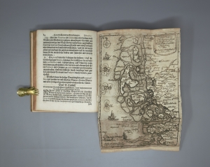 Los 173 - Heimreich, Anton - Ernewerte Nordfresische Chronick. Schlewsig, Holwein, 1668. - Zweite Ausgabe der seltenen Chronik Nordfrieslands - 4 - thumb