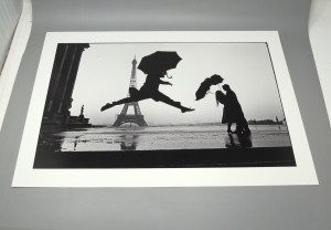 Los 3468 - Erwitt, Elliott - Elliott Erwitt. Kempen, teNeues, 2012. - Mit signierter Original-Photographie. 250 Exemplare - 2 - thumb