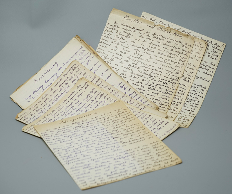 Lot 3143, Auction  125, Heiseler, Henry von, Sieben kleine Aufsätze. Eigenhändiges Manuskript. Um 1920