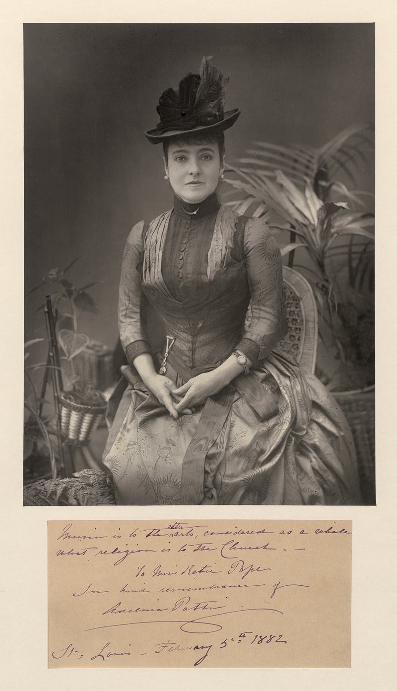 Lot 2645, Auction 127, Patti, Adelina, Großes Porträtfoto, zusammenmontiert mit einem Albumblatt. 1882